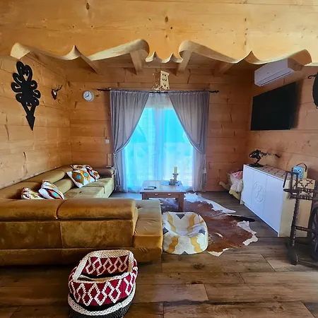 Goralska 3 Highland - Jacuzzi, Sauna, Split Ac, Private Parking, Mountains View Chalet Zakopane
